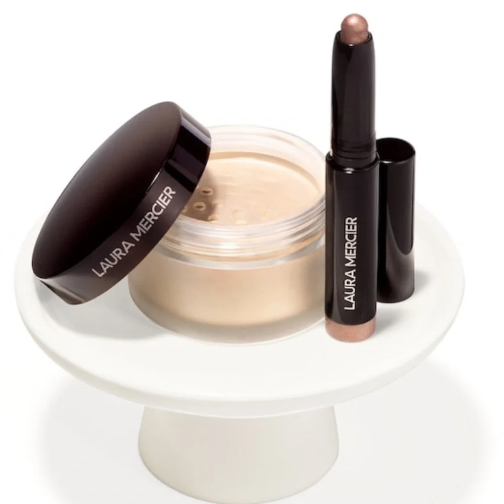 Laura mercier & VS Panty Bundle - Picture 5 of 9